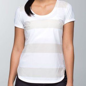 Lululemon Lightened Up Tee